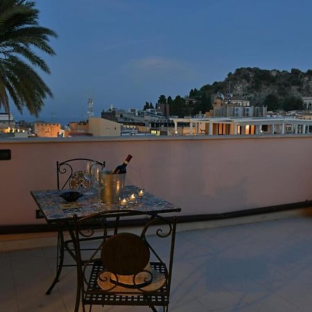Hotel Le Chevalier Taormina Buitenkant foto