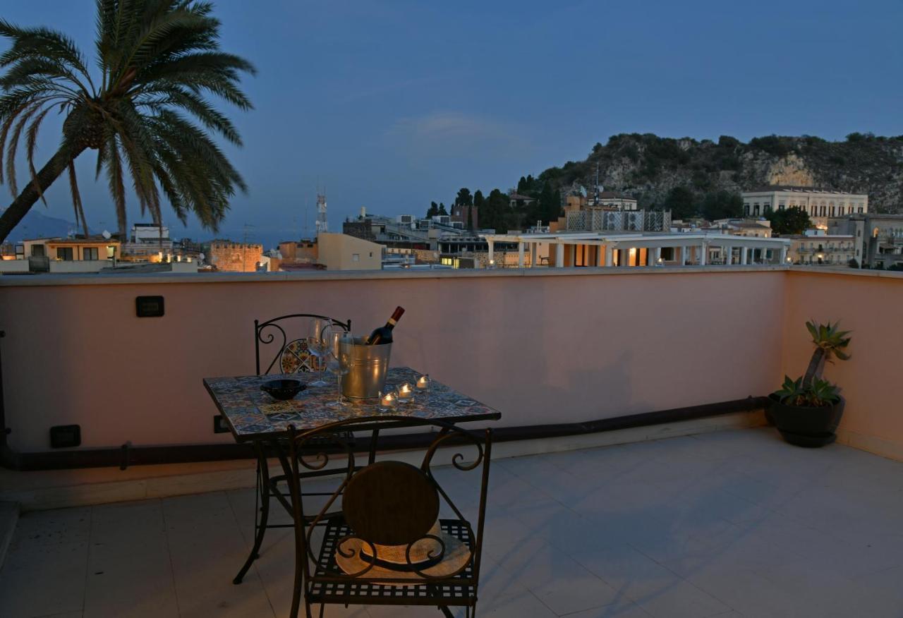 Hotel Le Chevalier Taormina Buitenkant foto